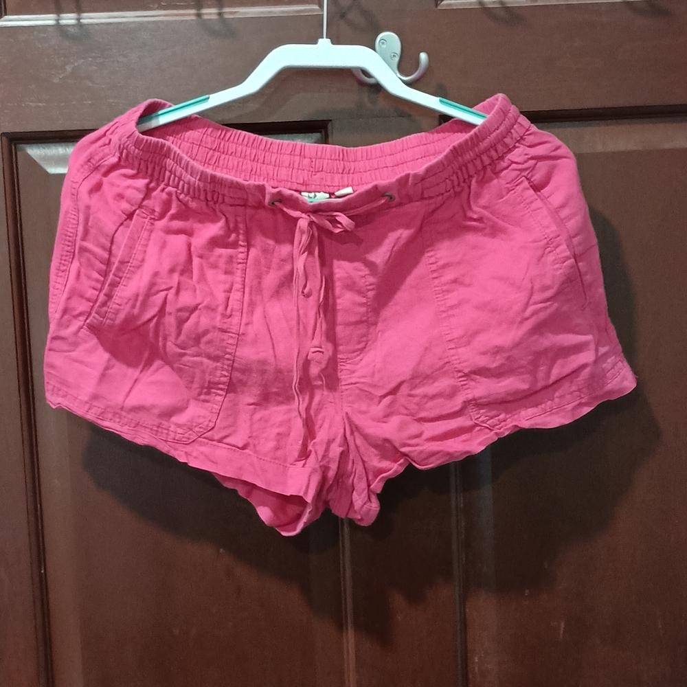 GAP Women's Vibrant Pink Athletic Shorts